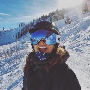 Meet your Posher, Stefanie